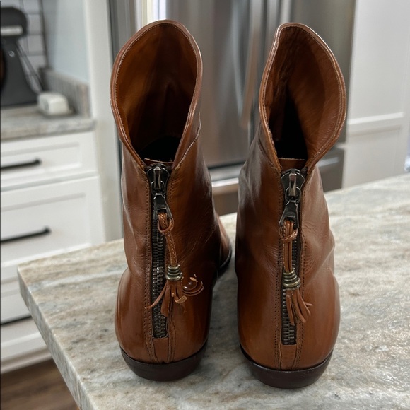 Joan & David Leather slip on tassel zip up back Boots Made in Italy size 8 - Picture 4 of 16